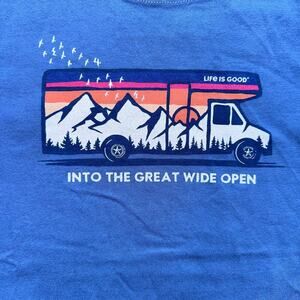 NWOT Women’s Small Life Is Good Crusher Tee SS Graphic TShirt RV Camping